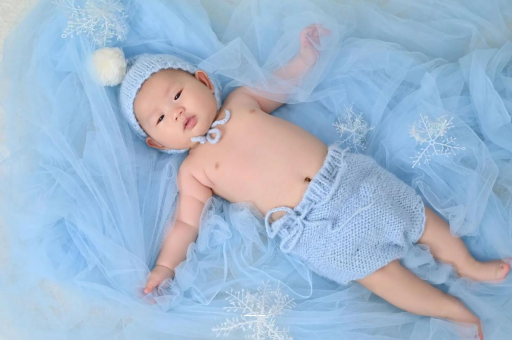 云梦宝宝要不要穿袜子 云梦宝宝要不要穿袜子